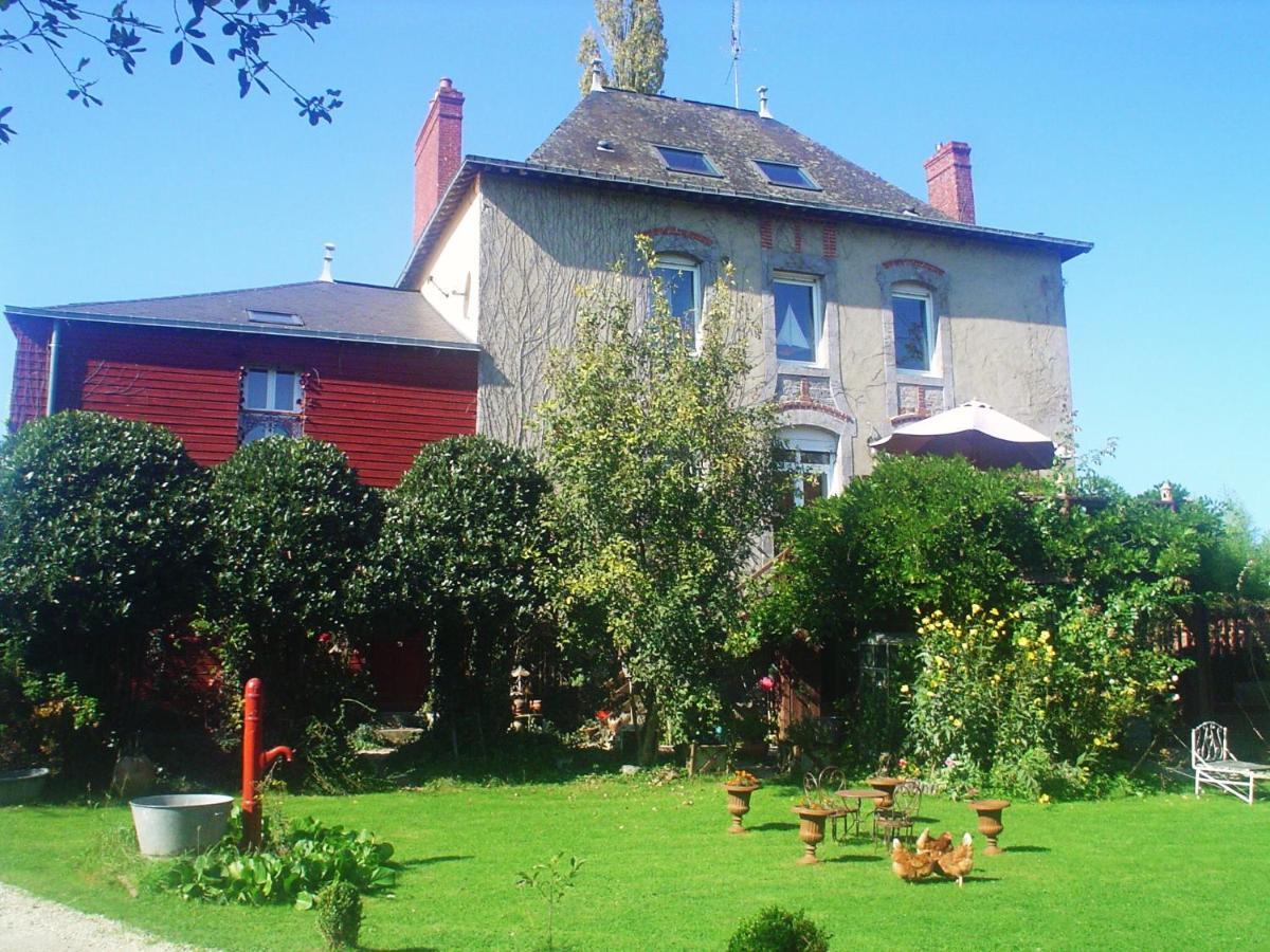 La Chaussee D'Olivet En Mayenne Exteriör bild