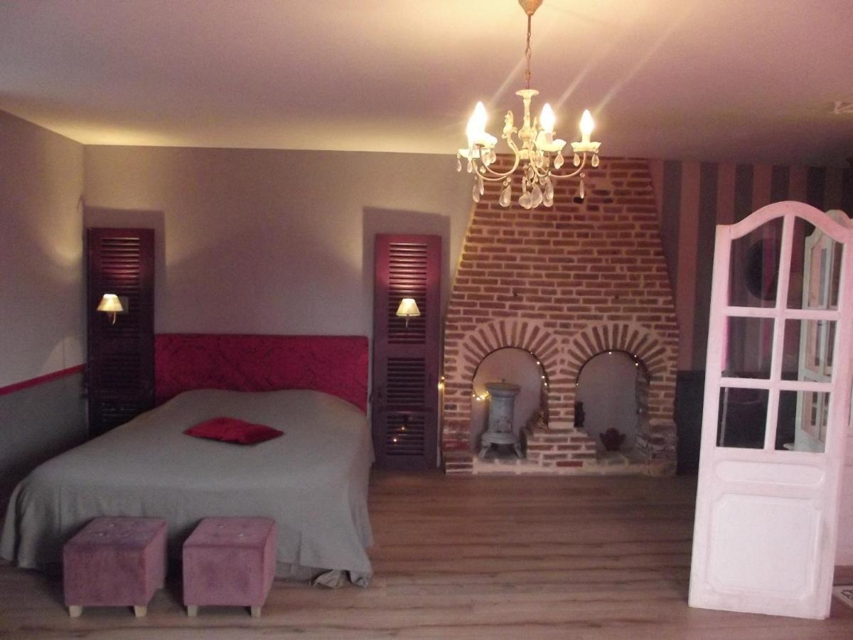 La Chaussee D'Olivet En Mayenne Rum bild